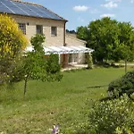 Lägenhet Il Giardino Nella Valle